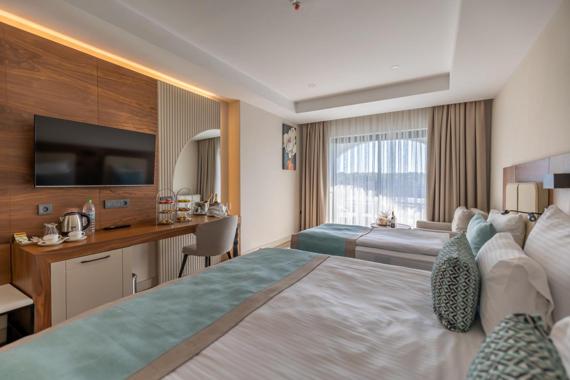 Side Moon Palace Екстер'єр фото